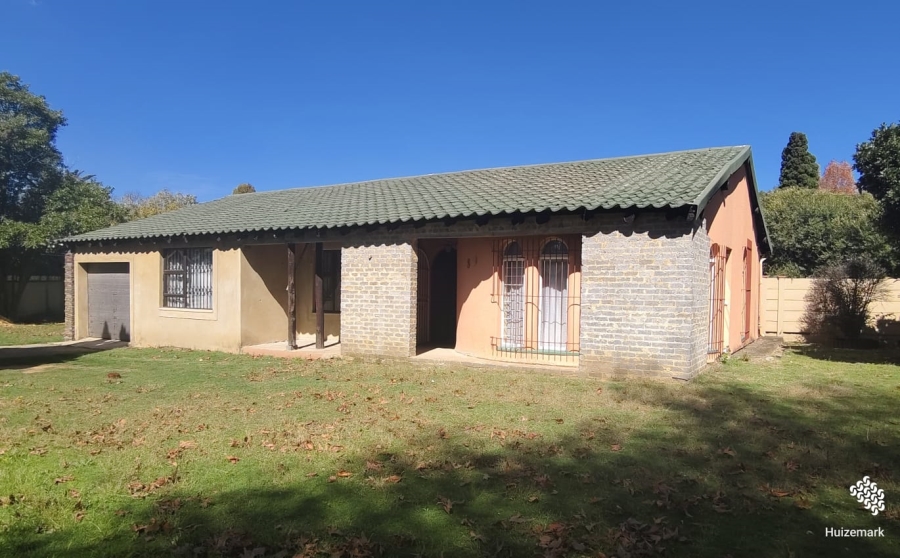 3 Bedroom Property for Sale in Vaalpark Free State